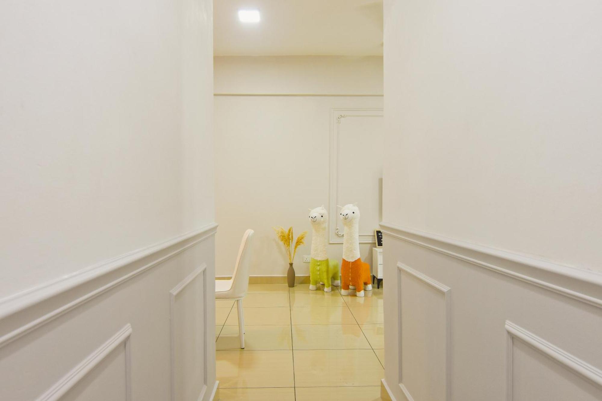 Mount Austin Midori 2-8 Pax Free Apartment *